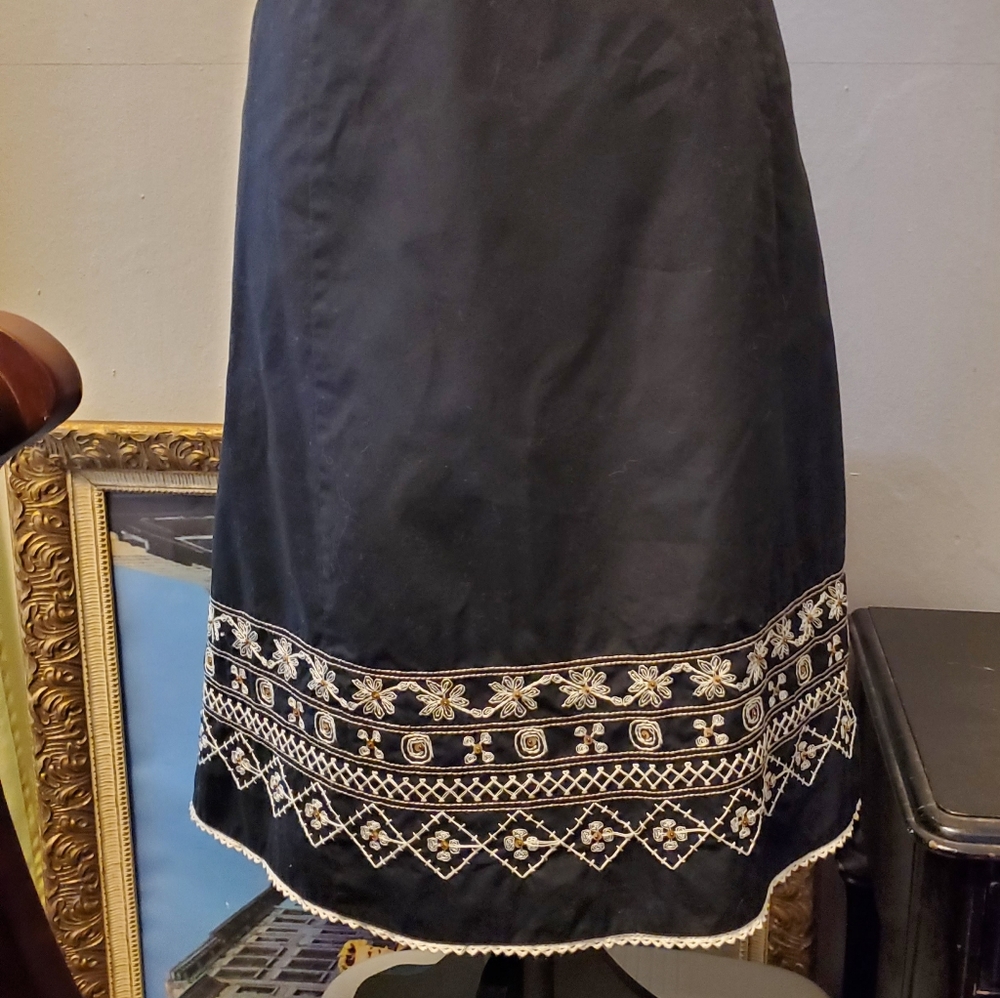 Villager Liz Claiborne Black Cotton Embellished Skirt 8